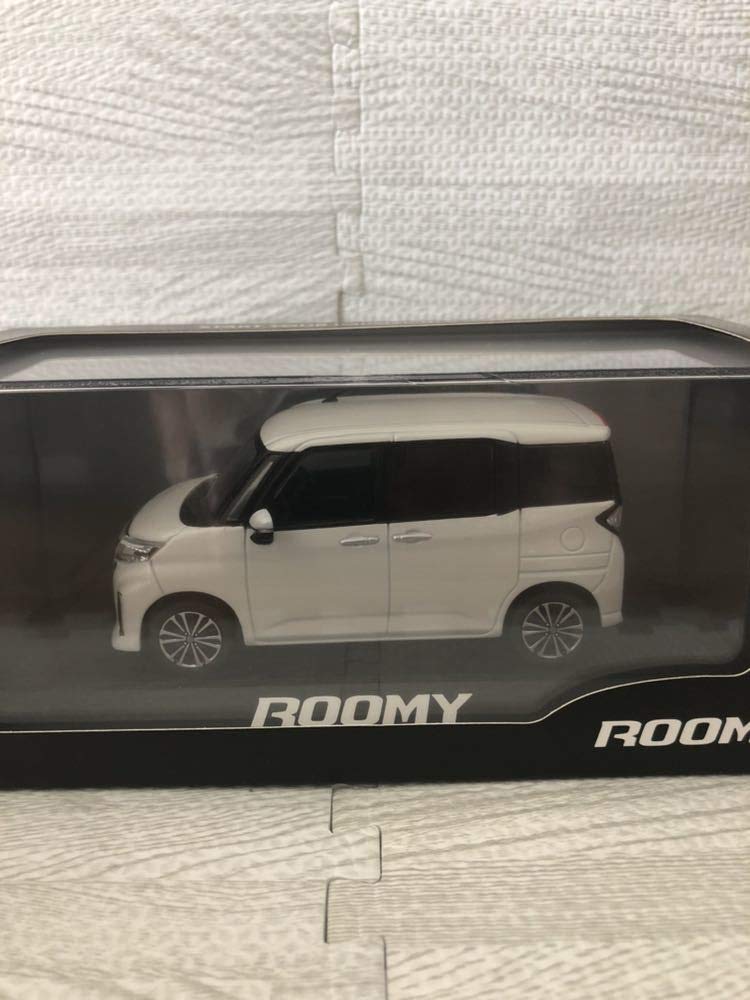 Amazon | 1/30 トヨタ 新型ルーミー ROOMY 後期 カラーサンプル
